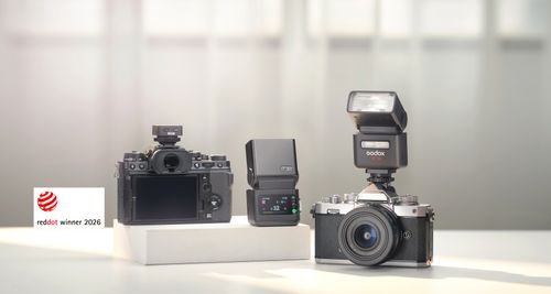 פלאש Godox iT32 TTL עם משדר X מובנה