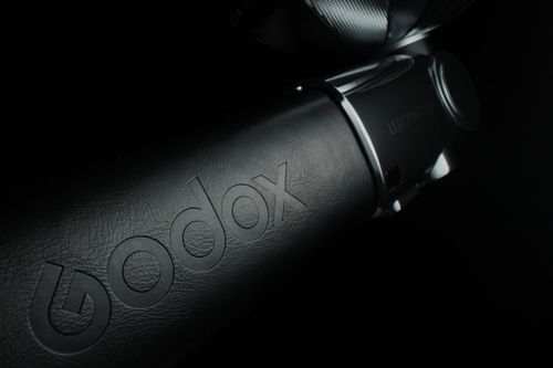 פלאש רטרו Godox Lux Master