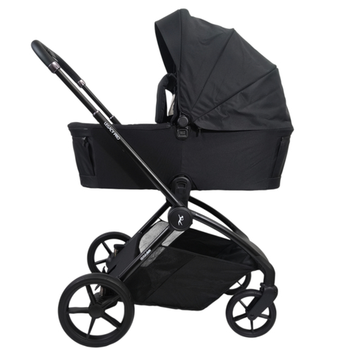 עגלה משולבת LEGACY PRO עם סל שכיבה מתקפל מבית BabySafe (שחור)