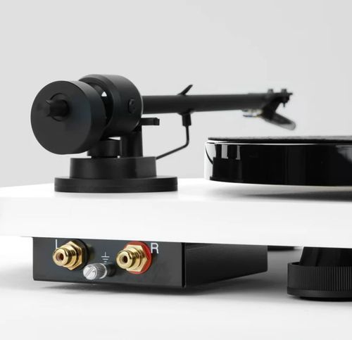 Triangle Lunar 1 Turntable *מתצוגה במצב חדש כולל אריזה*