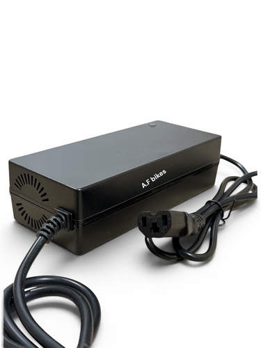 מטען 60V (71.5V) ראש קומקום לאופניים ולקורקינט חשמלי