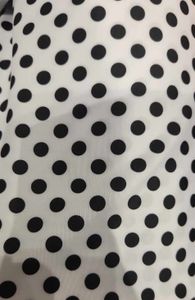  לייקרה בגד ים  דגם נקודות שחור לבן