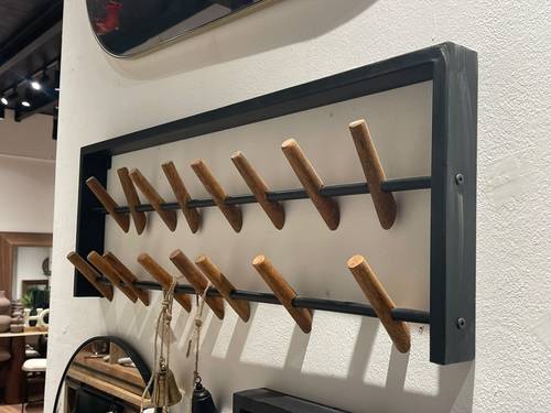קולב ניקנור גדול