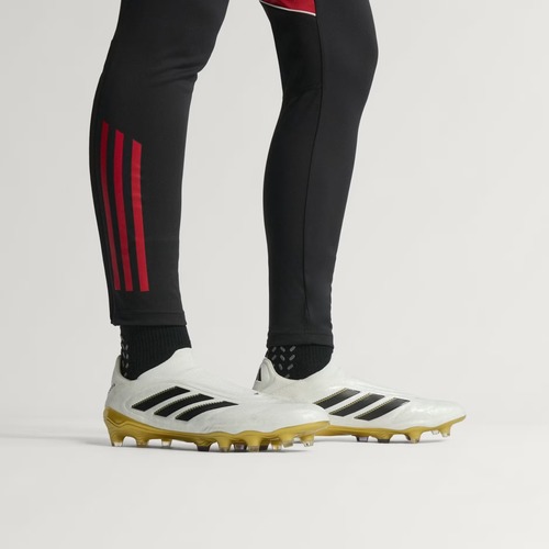 נעלי כדורגל מקצועיות ללא שרוכים  adidas COPA PURE III ELITE LL FG