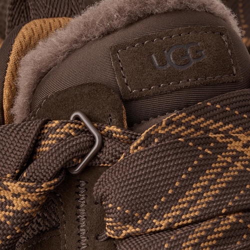 סניקרס UGG לואמל מידות 36-41 לנשים בגוון חום כהה