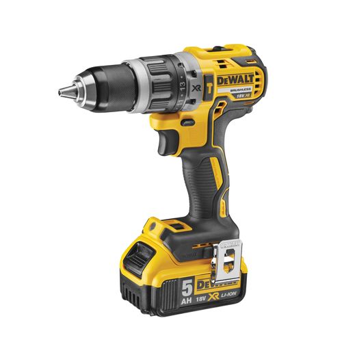 מברגה ומקדחה רוטטת נטענת DEWALT DCD796P2 18V XR - גוף צהוב שחור עם תפסן 13 מ