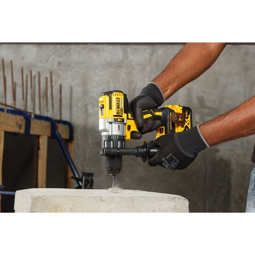 מברגה ומקדחה רוטטת נטענת DEWALT DCD996P2 18V XR - גוף צהוב שחור עם תפסן 13 מ