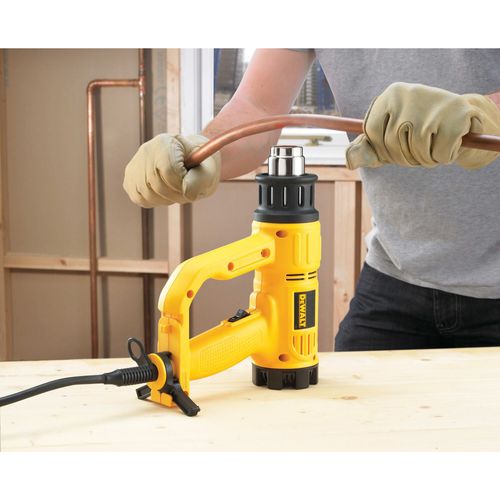 מפזר חום DEWALT D26411 - מפזר חום 1,800 וואט בטווח 50-600 מעלות לחישוף צבע וכיווץ שרוולים