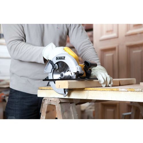 מסור עגול DEWALT DWE560 - מסור 1,350 וואט ללהב 184 מ