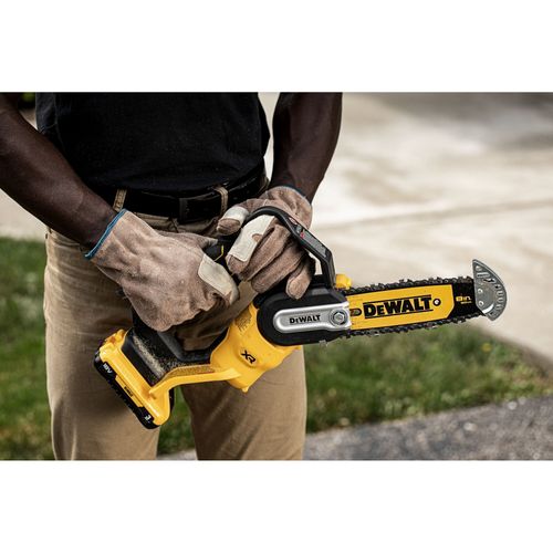מסור שרשרת גיזום נטען DEWALT DCMPS520N 18V XR - גוף בלבד עם להב 20 ס