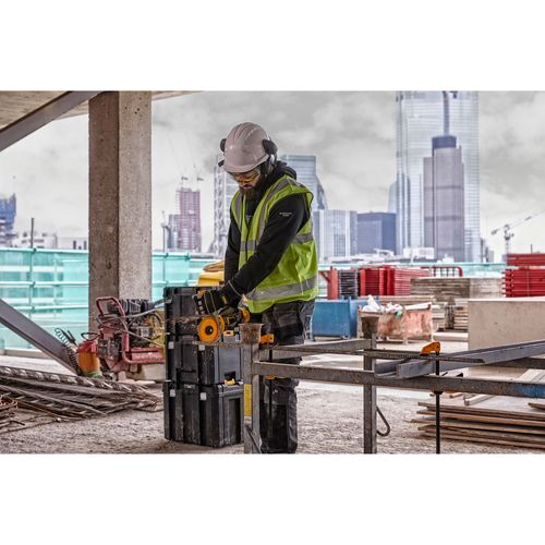 משחזת זווית נטענת DEWALT DCG418T2 54V FlexVolt 125 מ