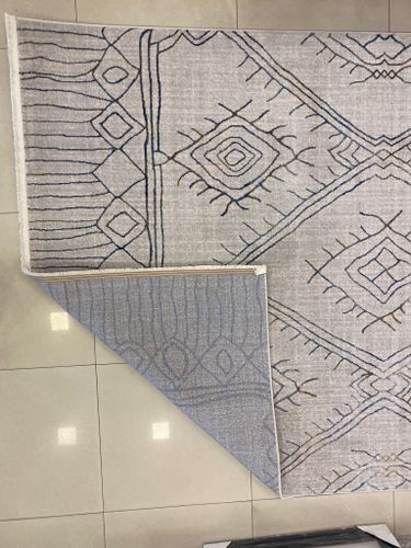 שטיח לבית, דגם Geometry