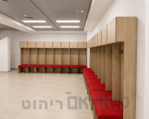 אצטדיון טרנר- חדרי הלבשה הפועל באר שבע