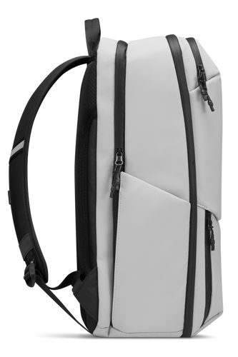 Lenovo Legion 17 Gaming Backpack GB800 (Light Gray) GX41U39300 לנובו