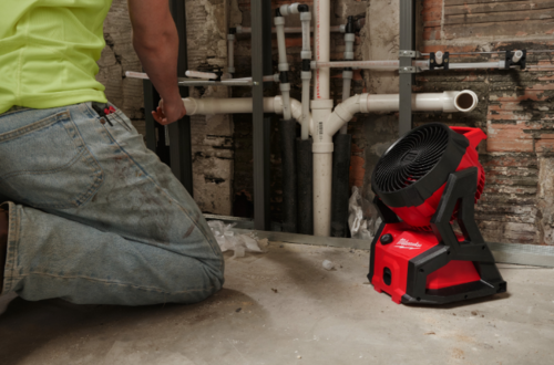 מאוורר נטען עוצמתי ! Milwaukee M18 AFG2-0 -  18V – גוף בלבד (ללא סוללה ומטען) יבואן רשמי !