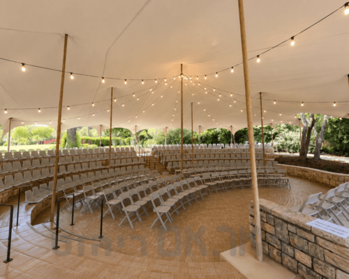מושבי טריבונה מדגם אריק קשיח – פרויקט גני רמת הנדיב