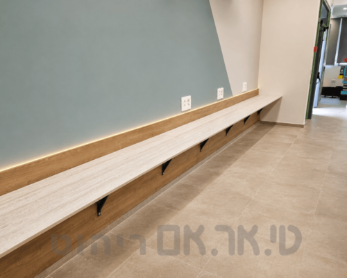 חדר מחשבים בהתאמה אישית – בית ספר כרמל וים