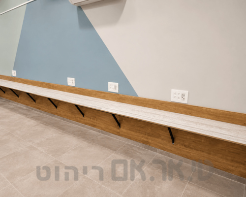 חדר מחשבים בהתאמה אישית – בית ספר כרמל וים