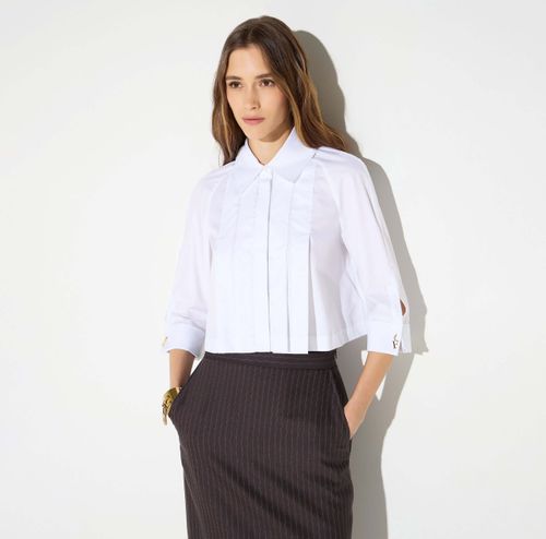 Cotton shirt with pleats