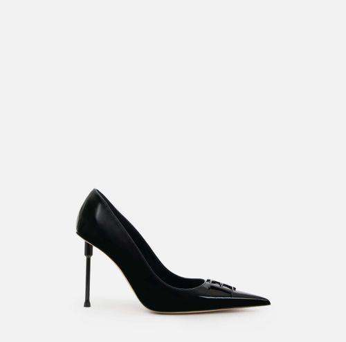 Patent leather pumps