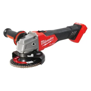 משחזת 18V פיול בראשלס ראש שטוח "5 - גוף בלבד MILWAUKEE