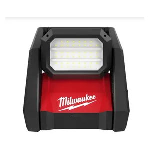 פנס לד 4,000 לומנס 3 עוצמות 18V (גוף בלבד) MILWAUKEE