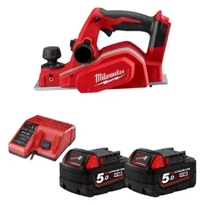 מקצוע עץ 18V + שתי זוג סוללות 5AH MILWAUKEE