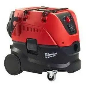 שואב אבק חובט אוטומטי תעשייתי 30 ליטר L CLASS MILWAUKEE
