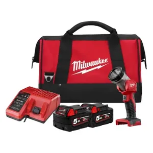 פנס עבודה 18V + שתי סוללות 5AH MILWAUKEE
