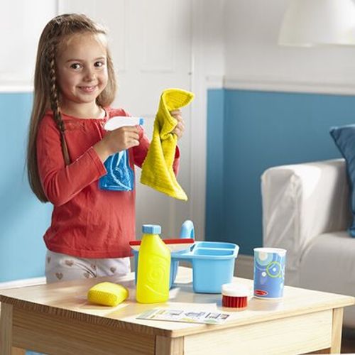 ערכת משחק ניקוי וכביסה מפוארת Melissa & Doug – סט כלי ניקיון מעץ לילדים