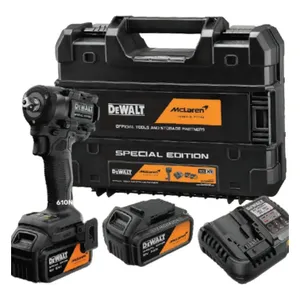 מברגת אימפקט 18V מסדרת מקלארן + שתי סוללות 5Ah DEWALT