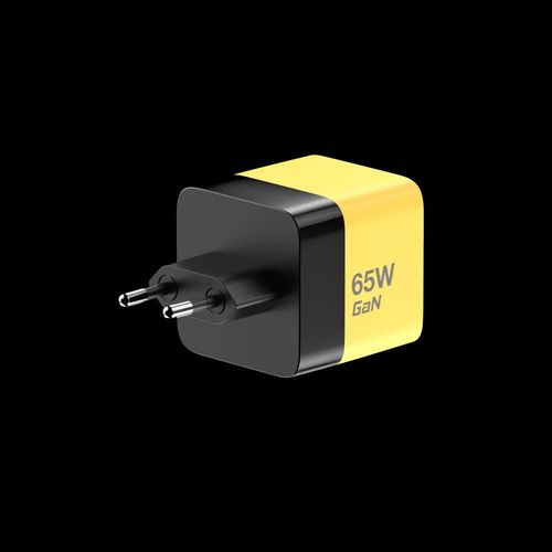מטען קיר עם כבל נשלף MWC65RC בצבע צהוב מבית MIRACASE