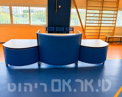 שולחן שופטים ומזכירות אולם ספורט עילבון