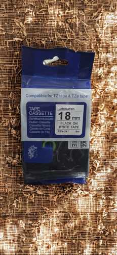 סרט תואם שחור על לבן 18MM TZE