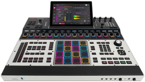 Akai Pro MPC XL זווית נוספת1