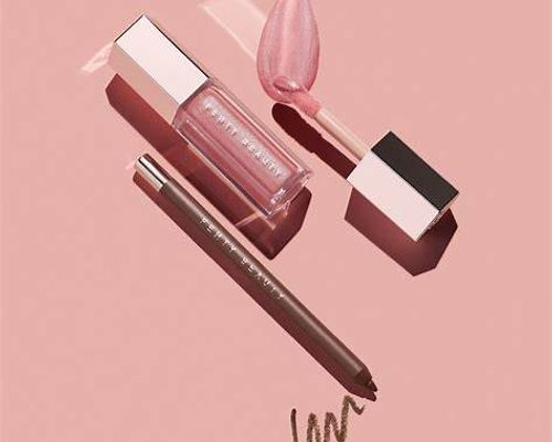 מארז פנטי ביוטי Fenty Beauty Extra Fu$$y Lip Liner + Mini Lip Luminizer Duo