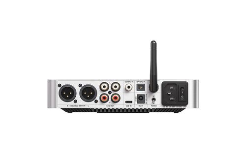 FiiO K13 R2R — Desktop R2R DAC + מגבר אוזניות עם 192 נגדי דיוק