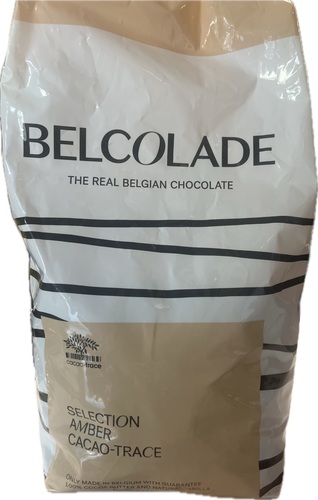 Belcolade –  שוקולד כרמל  בלגי אמיתי עם איזון מושלם בין מתיקות, קקאו וחלב. מכיל 30% קקאו איכותי. 5 ק