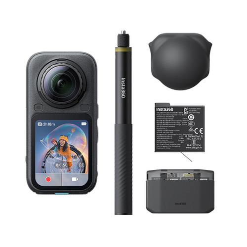 קיט מצלמת אקסטרים Insta360 X6 Essentials Bundle