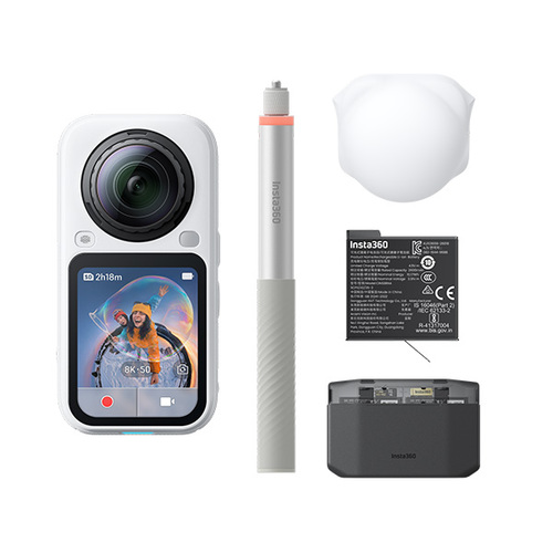 קיט מצלמת אקסטרים Insta360 X6 Essentials Bundle