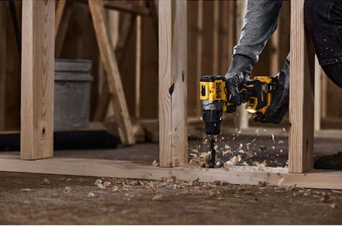 מברגה / מקדחה 20V (גוף בלבד)DCD805  DEWALT 