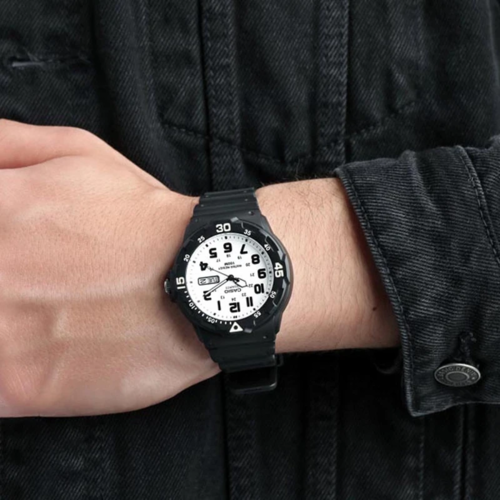 CASIO MRW-200H-7B מספרים ברורים צלילה 100 מטר 