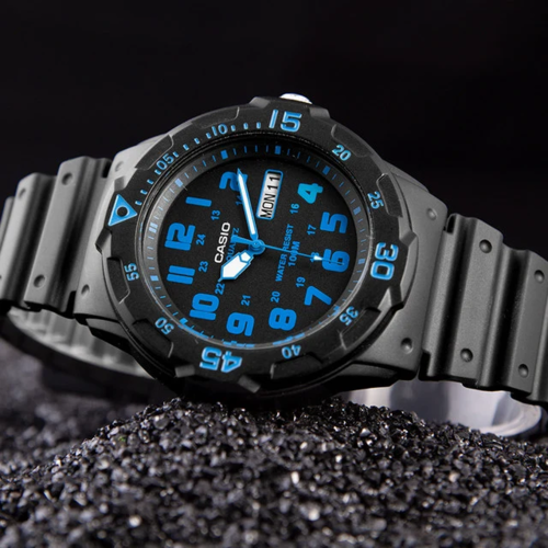 CASIO MRW-200H-2B מספרים ברורים צלילה 100 מטר 