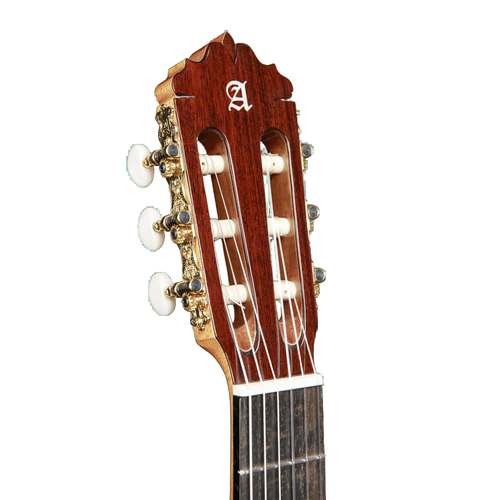 גיטרה קלאסית + נרתיק ALHAMBRA 6 White Ebony back and sides+ 25mm bag