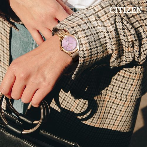 שעון סיטיזן Citizen EM0503-75X לאישה בצבע זהב אדום