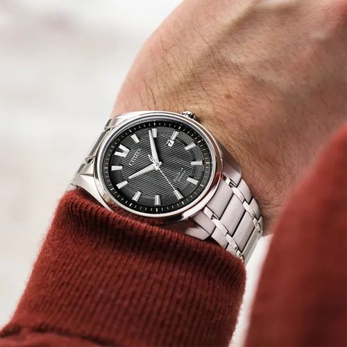 שעון סיטיזן Citizen AW1240-57E לגבר בצבע כסוף