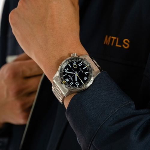 שעון סיטיזן Citizen BM7550-87E לגבר בצבע כסוף ושחור