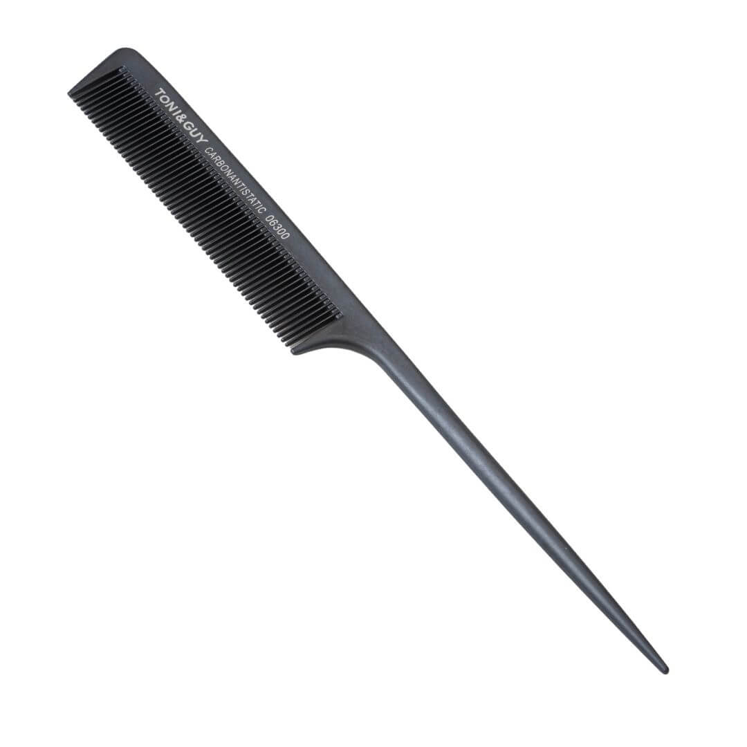 מסרק שפיץ מקצועי לחלוקה ועיצוב מבית המותג TONI&GUY דגם 06300. 