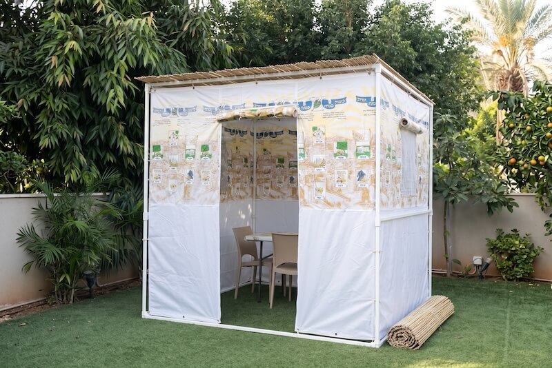 סוכת נחלים מחוזקת קומפלט כולל סכך ובד סוכות נחלים
