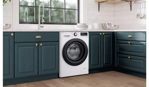 מכונת כביסה פתח חזית LG Series 4 AI DD™ 11 kg דגם F4Y511WBLN1 – דירוג אנרגטי A, טכנולוגיית TurboWash™360 ותוכנית קיטור Steam